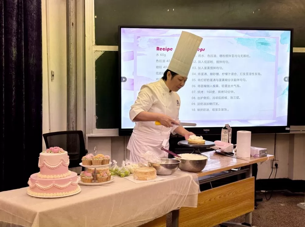 上海工会夜校秋季班开班：劳模工匠授课，还有“日校课程”-第1张图片-