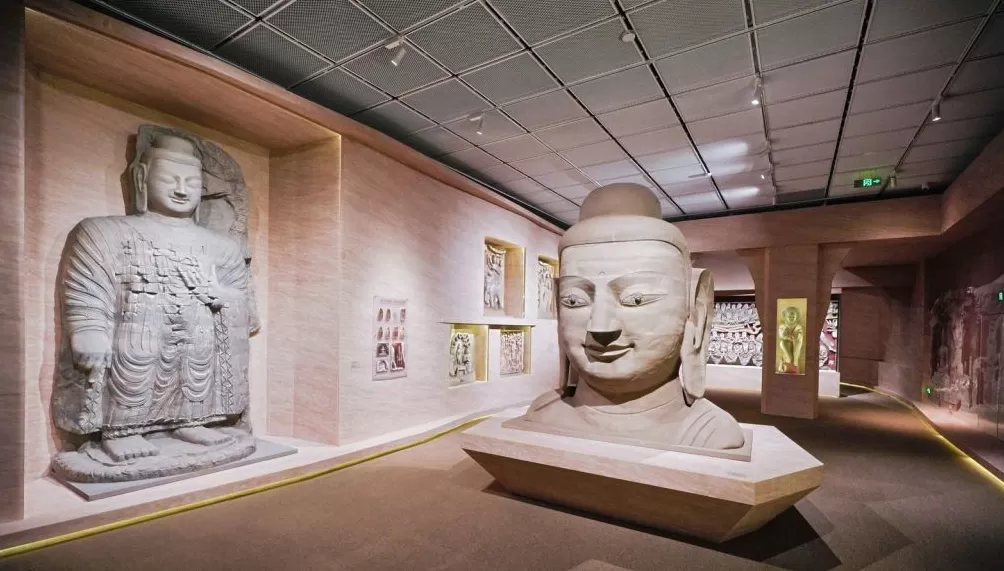 云冈石窟来上海“出差”了，第20窟西立佛复原像等重磅展品亮相-第1张图片-