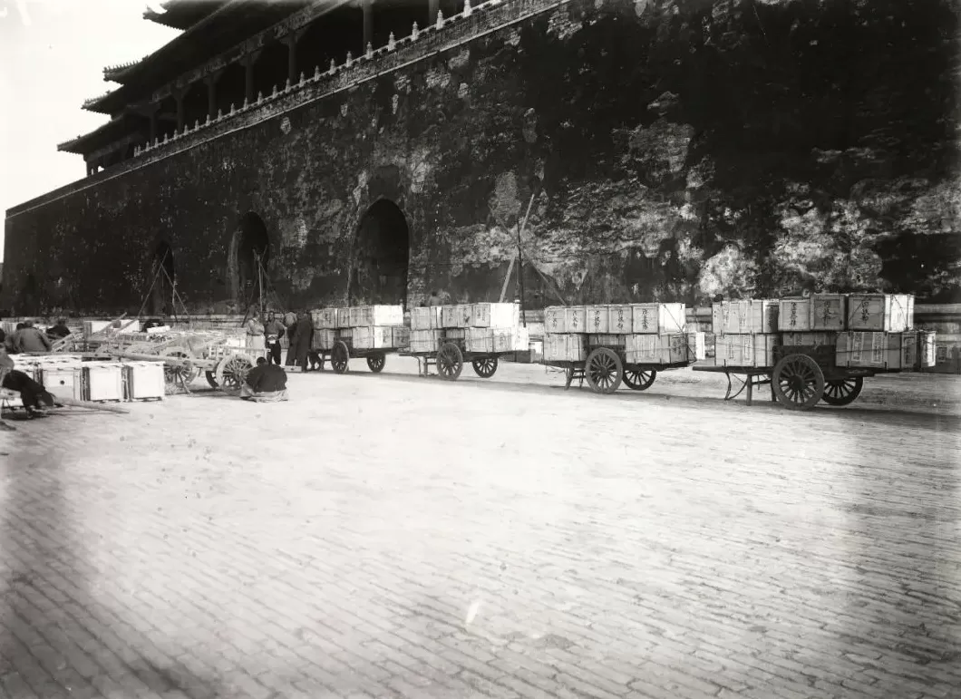 今天是故宫博物院百岁生日，让我们回顾她这一百年的史诗-第7张图片-