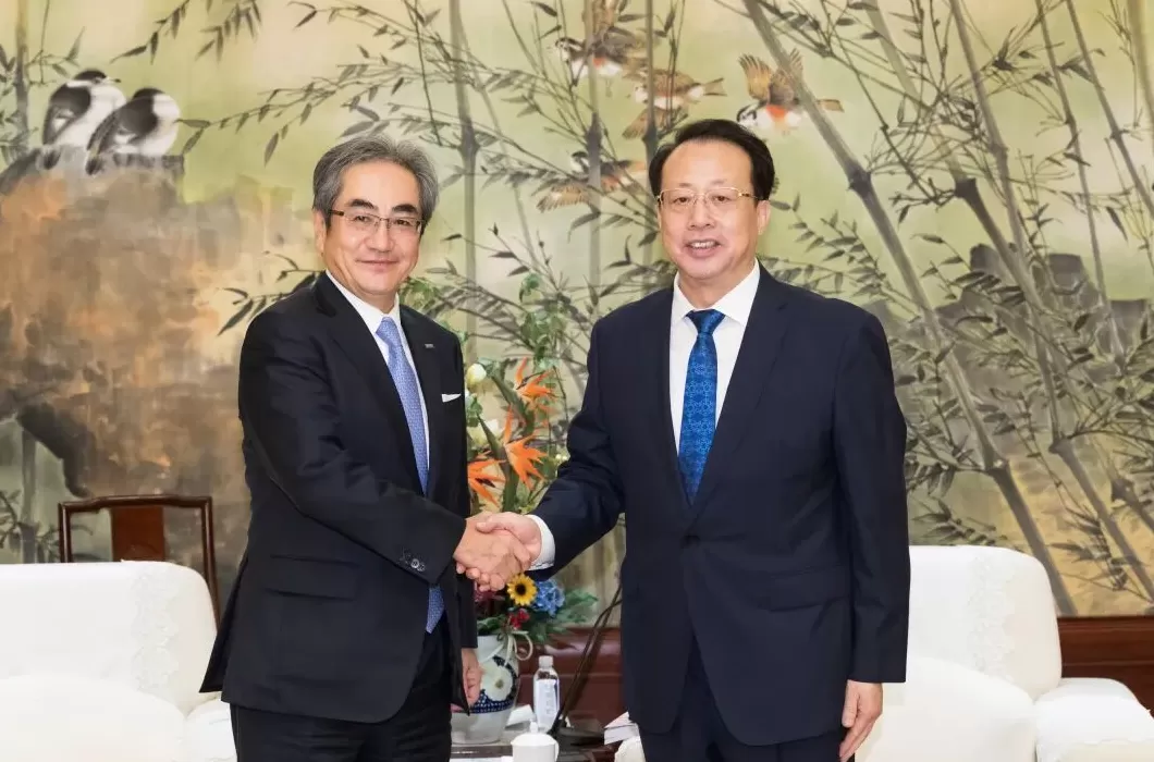 为上海发展贡献宝贵力量！龚正会见来沪参加上海市市长国际企业家咨询会议的企业家代表-第2张图片-