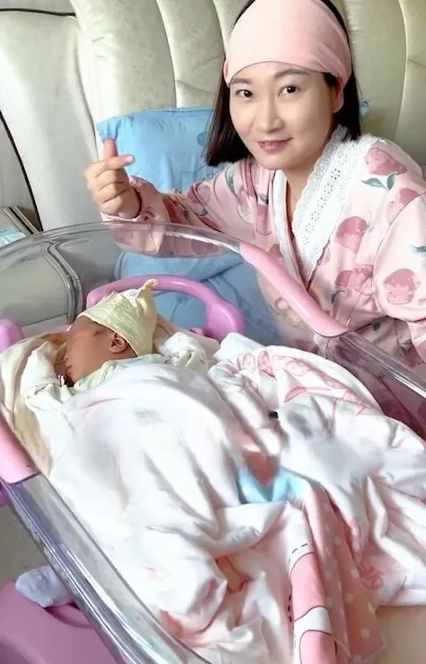 律师解读“孕妇泰国坠崖案”王暖暖被判离婚!“两年被家暴16次”小谢送祝福：这是你的重生证书-第2张图片-