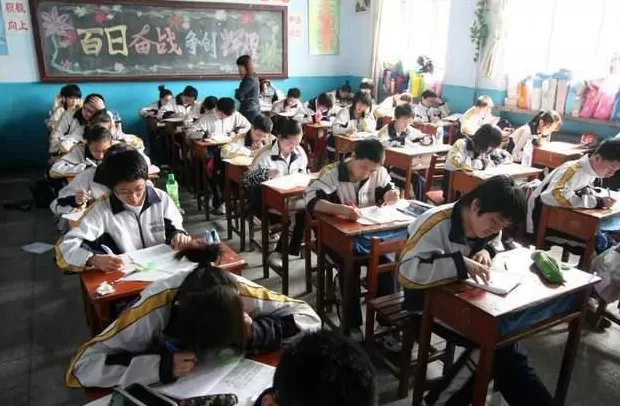 推迟普职分流，让孩子们喘口气吧-第1张图片-