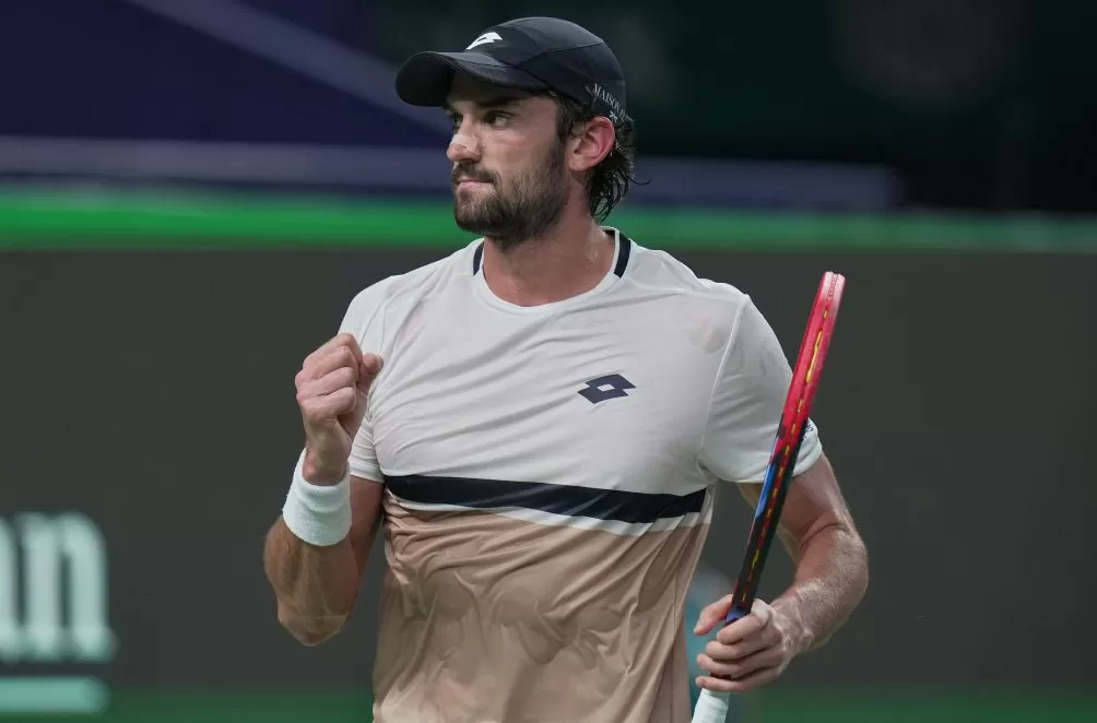 德约科维奇不敌“超级黑马”，上海大师赛决赛对阵出炉-第1张图片-