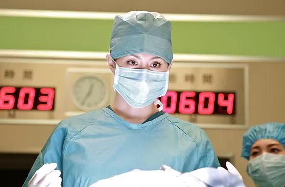 《X医生》主演米仓凉子被爆因涉毒接受调查-第2张图片-