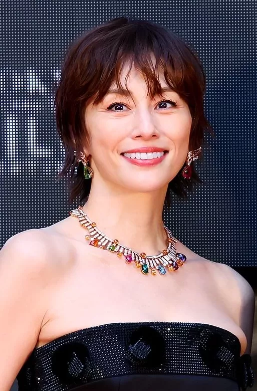 《X医生》主演米仓凉子被爆因涉毒接受调查-第1张图片-