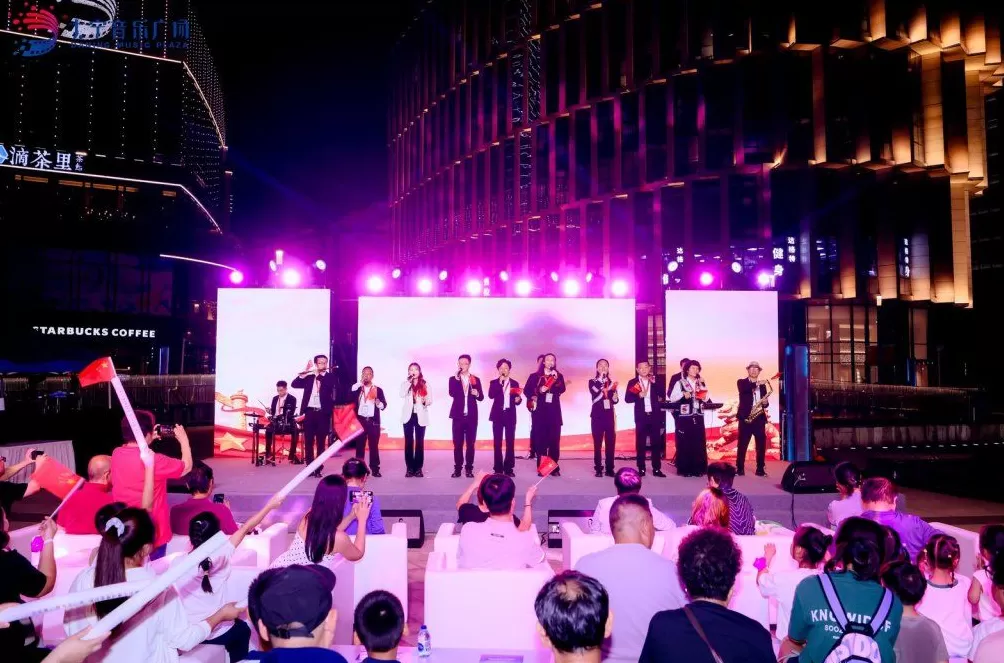 上海“街艺节”开启，60多场街头表演遍布全城-第1张图片-