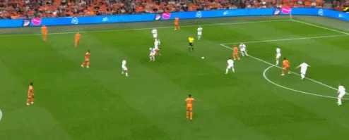 体坛联播｜荷兰4比0大胜芬兰，法罗群岛爆冷击败捷克-第2张图片-