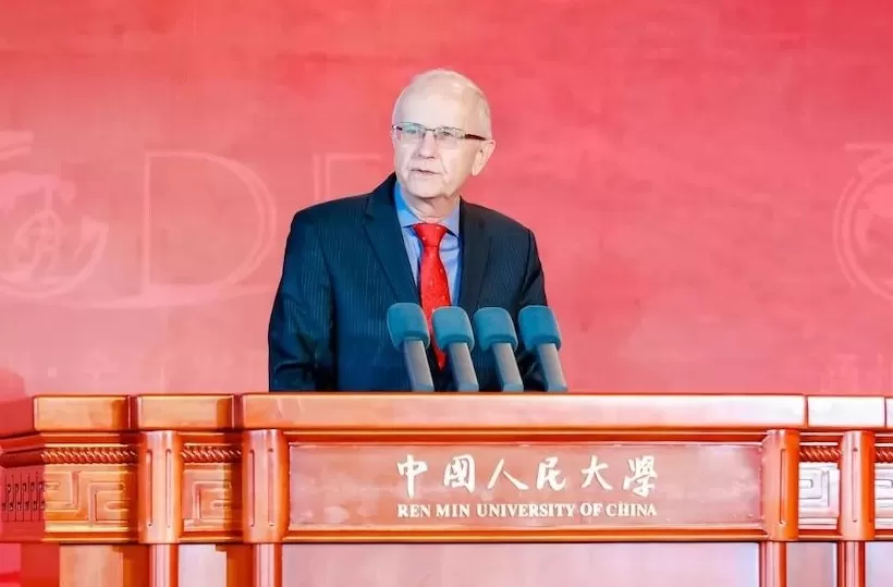 【专访】波兰前总理科勒德克：美国遏制中国的行动终将失败-第1张图片-