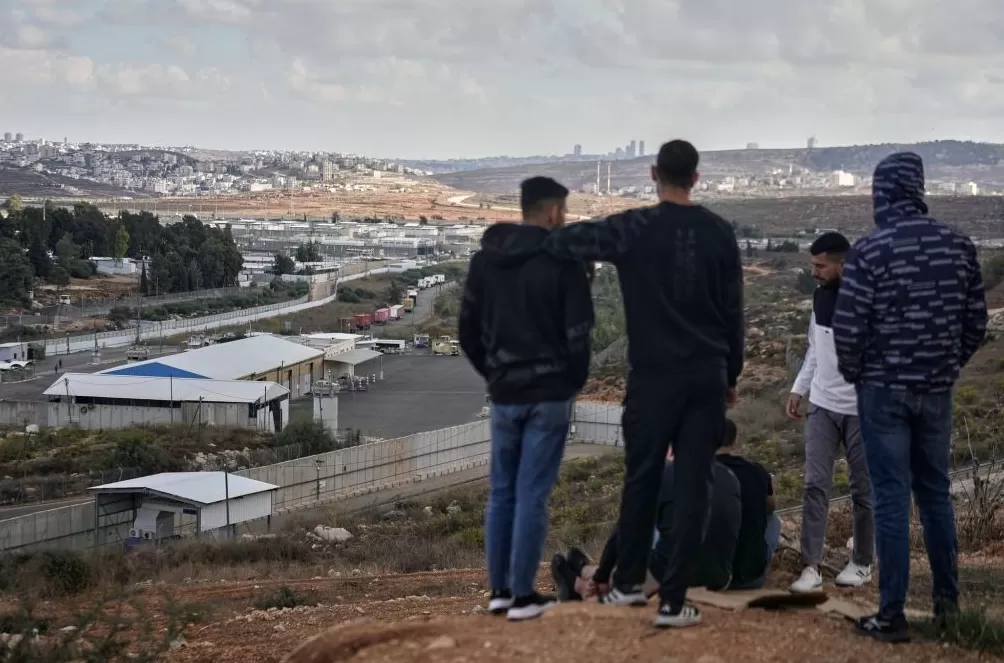 加沙停火·第1现场｜巴勒斯坦被囚人员亲属等待团圆-第7张图片-