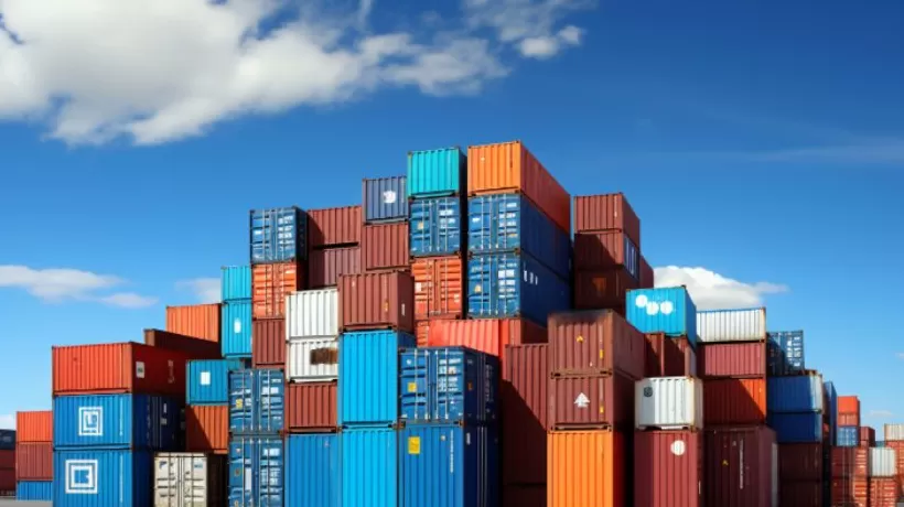 直通部委｜前三季度货物贸易进出口同比增长4% 成品油价今晚将下调-第1张图片-