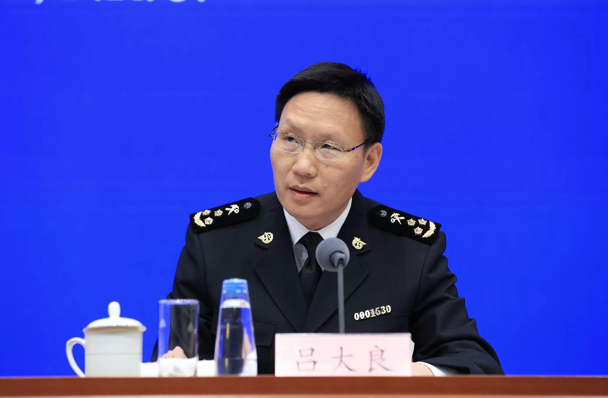 海关总署回应船舶港务费问题：中方反制措施是必要的被动防御行为-第1张图片-