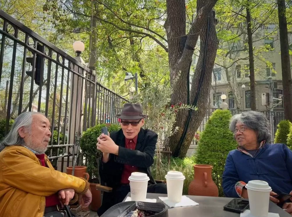 70岁画家王震坤辞世，他为上海留下鲜活的视觉绘写-第2张图片-