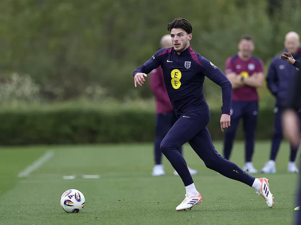 竞彩湃｜英格兰力争提前晋级，卡塔尔阿联酋打响小组头名之战-第3张图片-