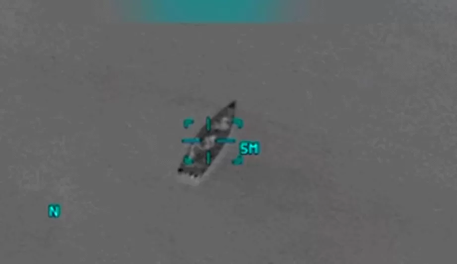 美军袭击委内瑞拉附近海域“贩毒船只”，船上6人死亡-第1张图片-