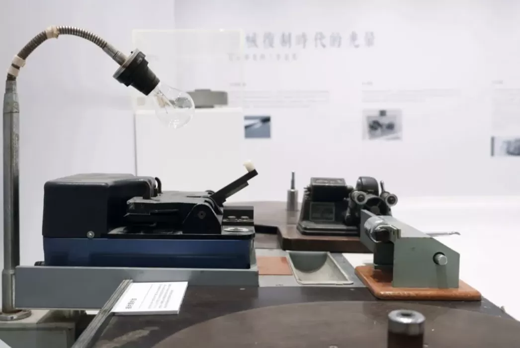 开启一场“可触摸的电影艺术之旅”，揭秘上海老片新生-第6张图片-