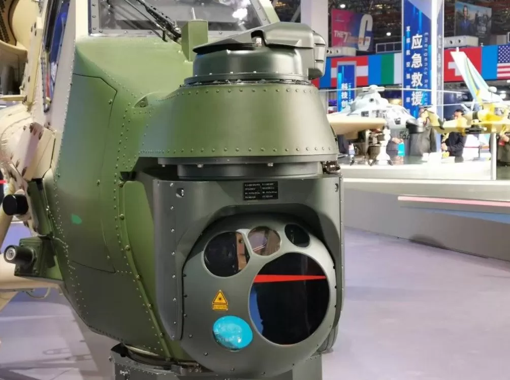 多图｜更强“霹雳火”：直-10ME武装直升机亮相天津直博会-第2张图片-