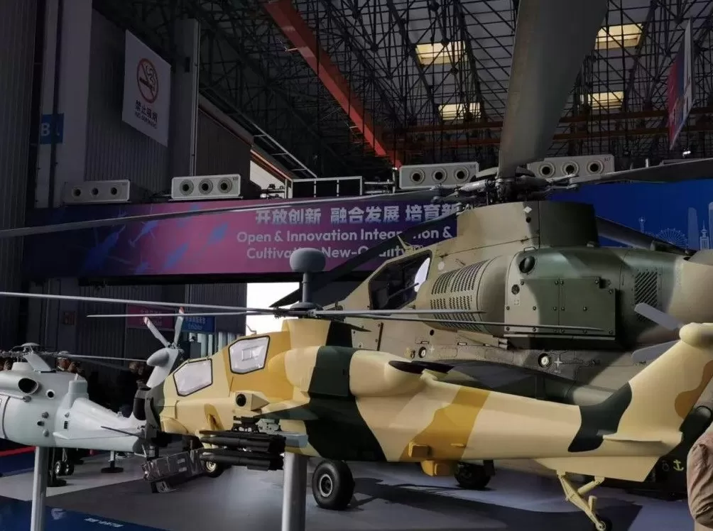 多图｜更强“霹雳火”：直-10ME武装直升机亮相天津直博会-第6张图片-