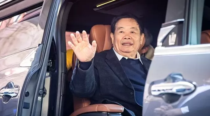 玻璃大王曹德旺退休-第1张图片-