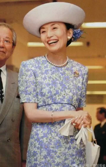 日本44岁未婚长公主单挑皇室，成功继承巨额家产和“王爷”封号-第7张图片-