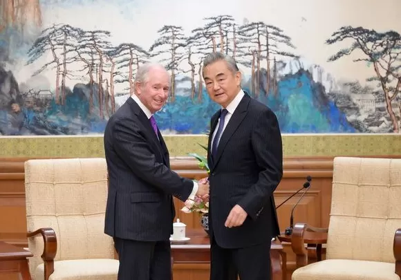 王毅会见黑石集团董事长兼首席执行官苏世民-第1张图片-