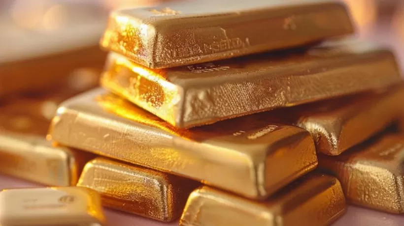 老铺黄金宣布年内第三次提价，股价一度上涨超5%-第2张图片-