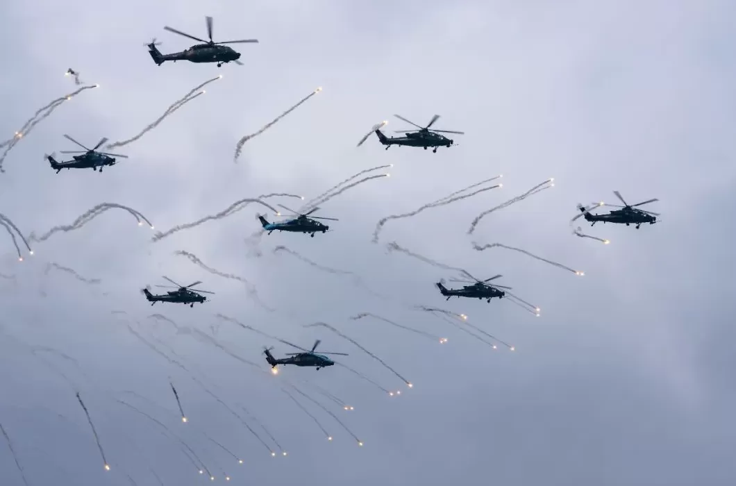 第1现场｜首秀惊艳直博会：直20T和直20有什么区别？-第4张图片-