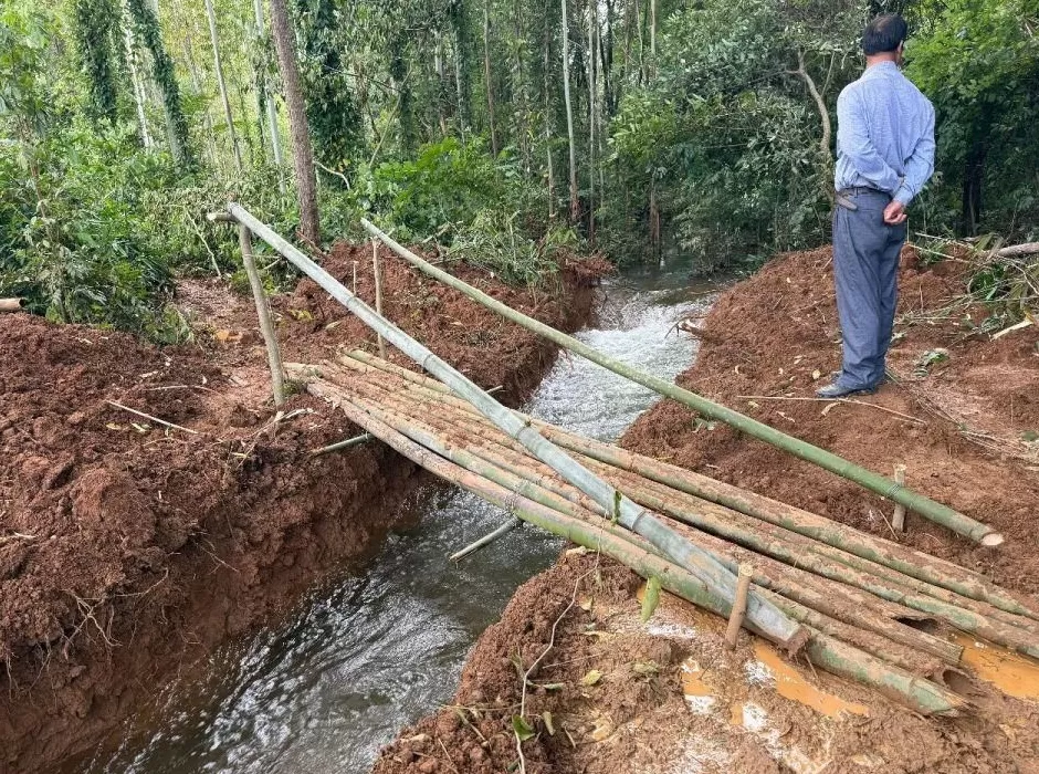 广西百色，洪水浸泡村庄已经长达10天-第5张图片-