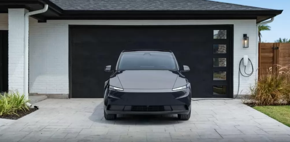 史上最便宜特斯拉，毛坯程度看笑中国车主-第3张图片-