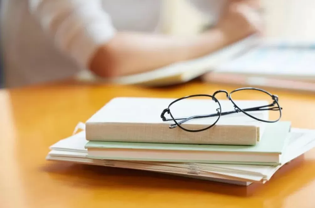 早早老花的女性,更要小心这个“视力小偷”|科普时间-第2张图片- 早早老花的女性,更要小心这个“视力小偷”|科普时间-第2张图片-