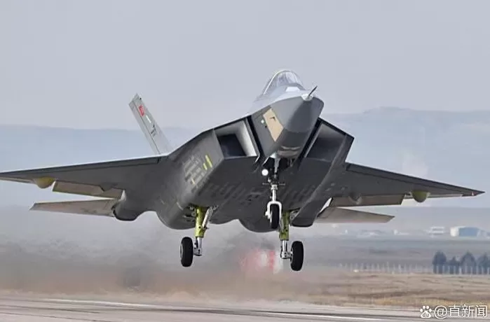 中国歼-10再获海外大单！印尼官宣确认，更多买家还在路上-第6张图片-