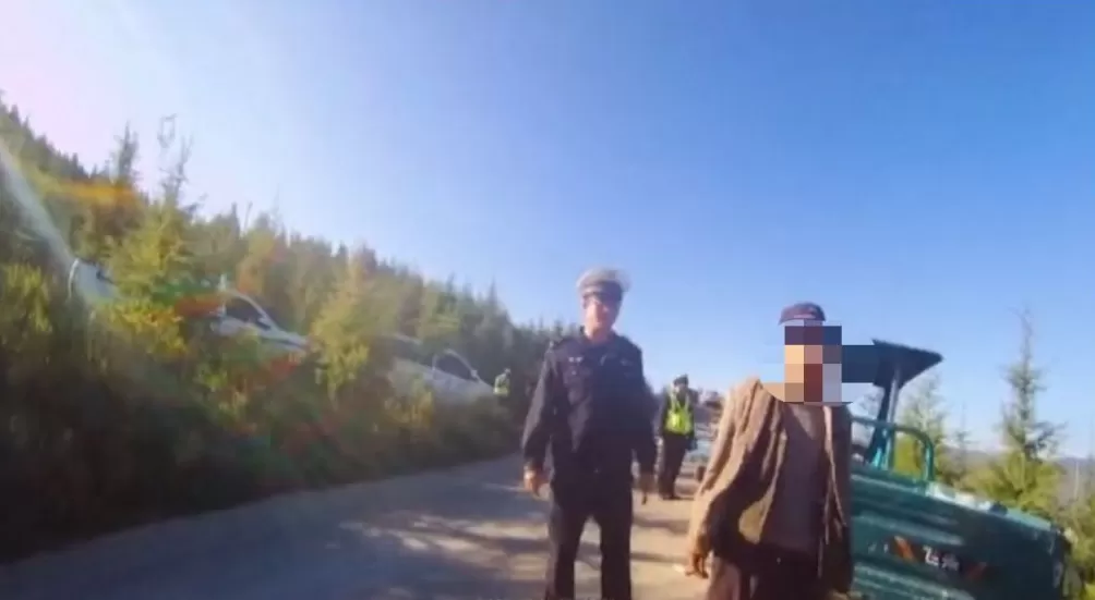 男子六天内两次酒驾在同一路段被查欲“找关系”，民警：找谁都没有用-第2张图片-