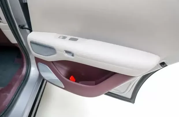 危急时刻，车门为何拉不开？-第4张图片-