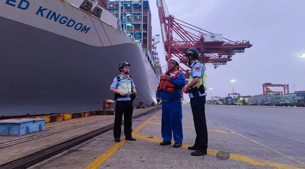 第八届进博会南非展品抵沪，带来了果干、红茶和工艺品-第2张图片-