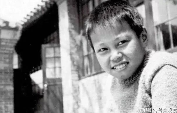 杨振宁逝世！一位“正常的天才”走了！-第1张图片-