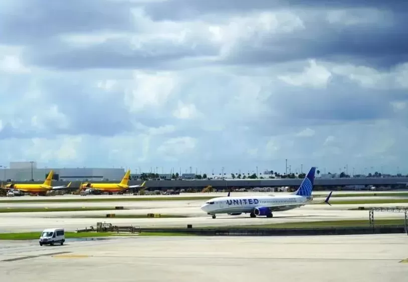 政府关门18天，美国公务员有人靠兼职糊口，有人延迟还贷-第2张图片-