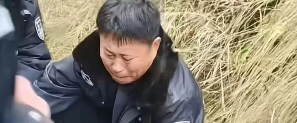 4岁走失女童找到后，参与救援的派出所所长哭了.....-第3张图片-