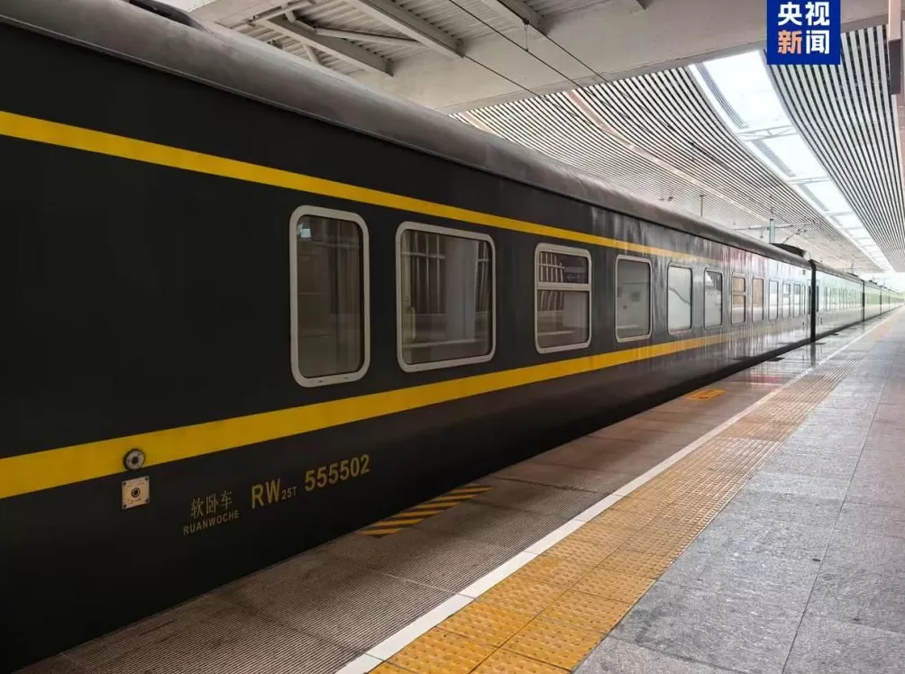 台风“风神”12级海南启动Ⅳ级响应进出岛列车大面积停运-第1张图片-