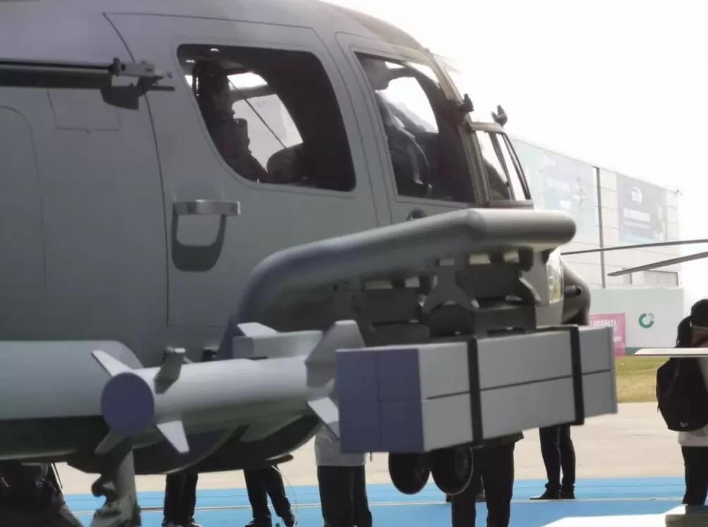 多图｜直-9家族最强舰载机亮相，可挂载多种武器-第6张图片-