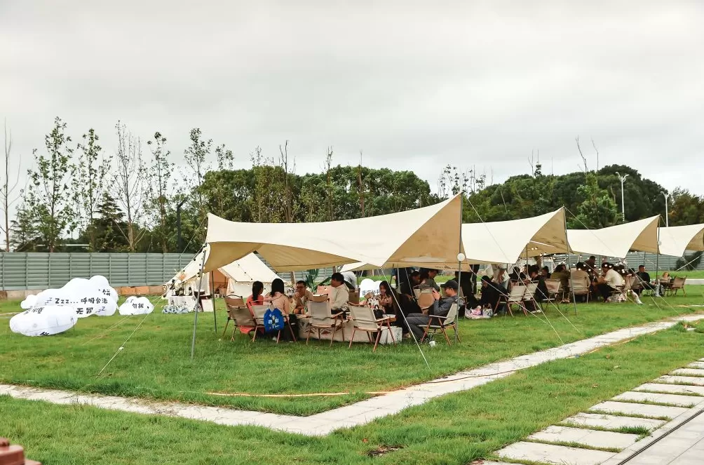 一场3.5小时的音乐派对，上海的大学生都来唱歌了-第6张图片-