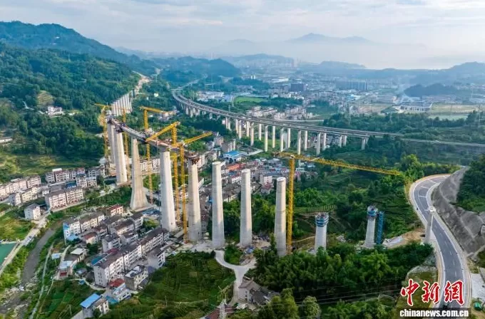 湖北三峡疏港铁路建设取得关键进展-第2张图片-