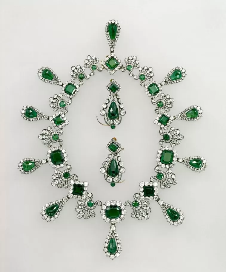 法国卢浮宫失窃藏品清单公布-第4张图片-