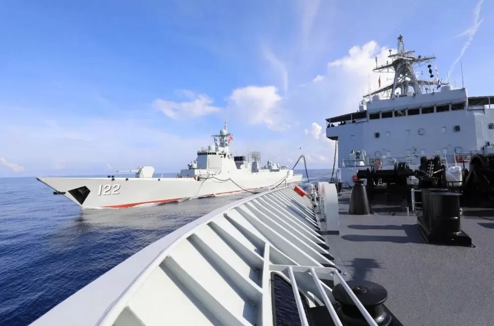 首次海上补给，成功！海军唐山舰、大庆舰、太湖舰奔赴亚丁湾-第2张图片-