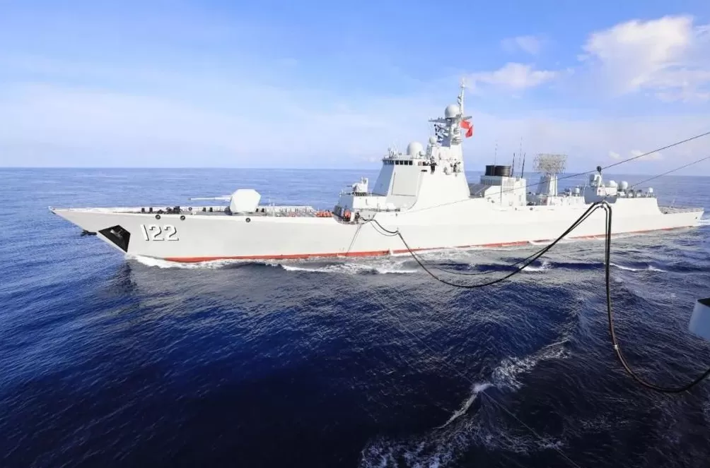 首次海上补给，成功！海军唐山舰、大庆舰、太湖舰奔赴亚丁湾-第5张图片-