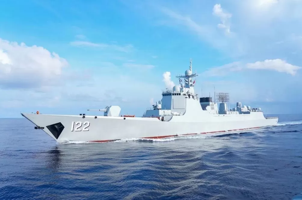 首次海上补给，成功！海军唐山舰、大庆舰、太湖舰奔赴亚丁湾-第7张图片-