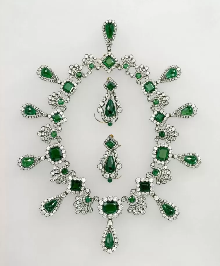 法国卢浮宫8件失窃藏品清单公布-第5张图片-