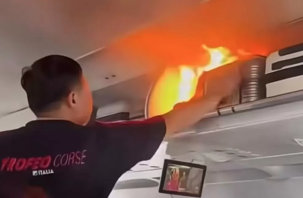 行李舱锂电池自燃起火，国航：补偿经济舱和公务舱旅客每人200元和300元-第1张图片-