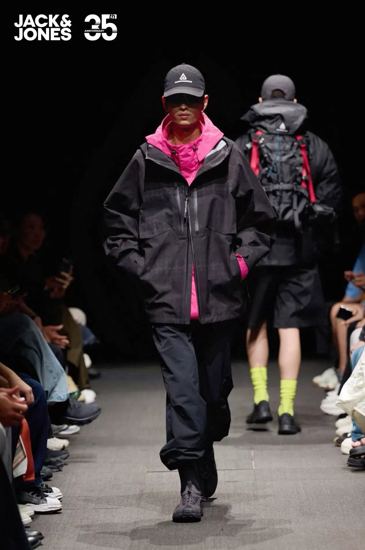 BIRKENSTOCK上新足部护理系列，杰克琼斯35周年男装大秀｜是日美好事物-第5张图片-