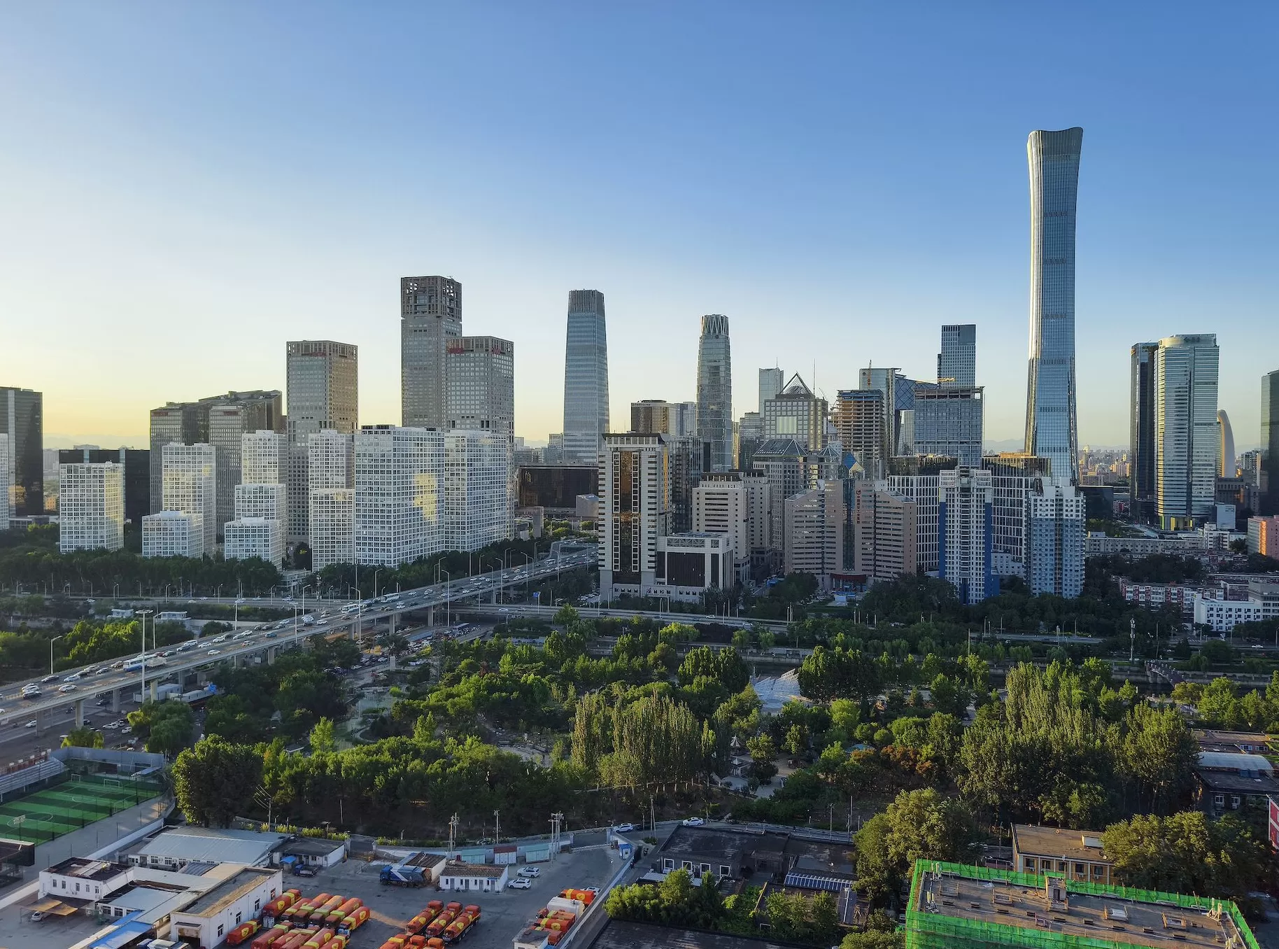 稳经济政策举措接续发力，前三季度中国GDP同比增长5.2%-第1张图片-