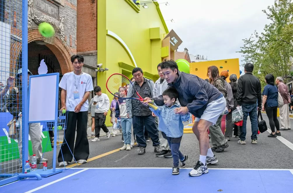 魔都眼｜步行街上玩拳击！周末张园打造城市运动场景新体验-第8张图片-