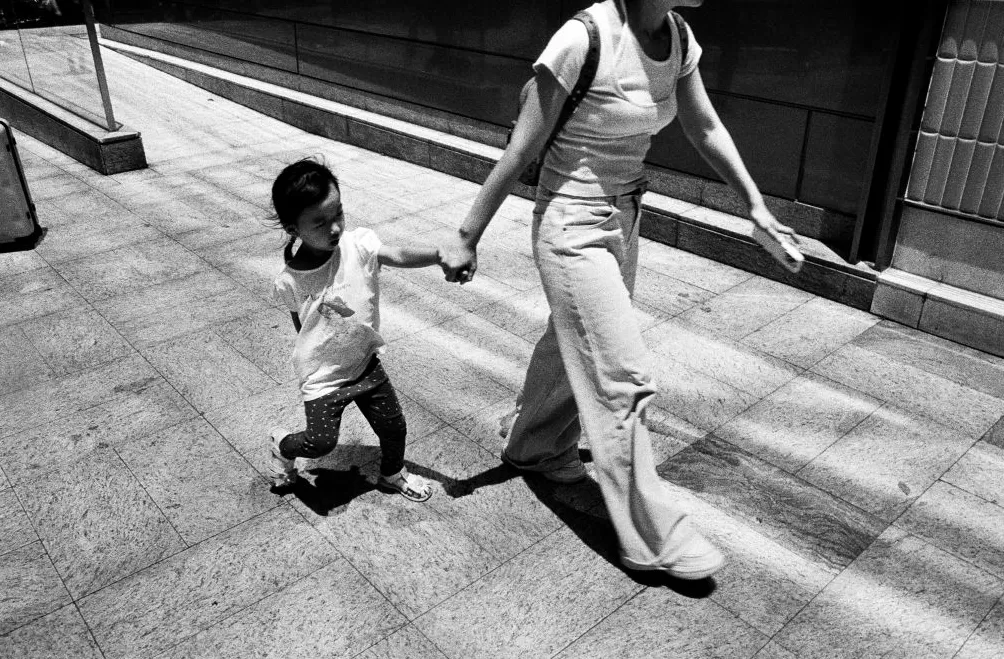 上海旅居⑦｜南非人理查森：在街头，我抓取那些“酷炫瞬间”-第2张图片-